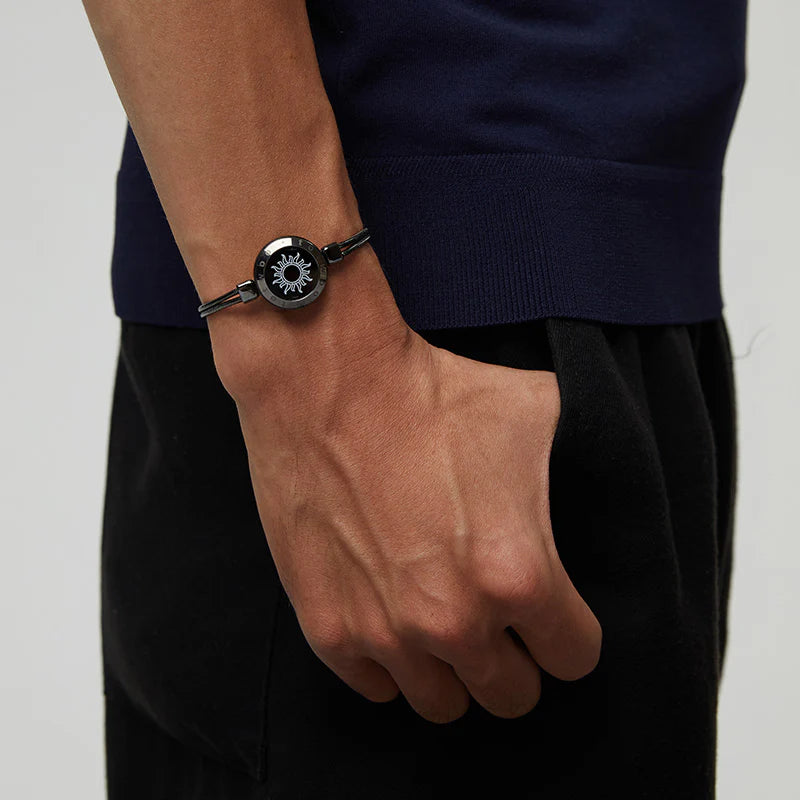 Sonne- und Mond-Touch-Armbänder für Verliebte mit Vibration und Licht – 2er-Set