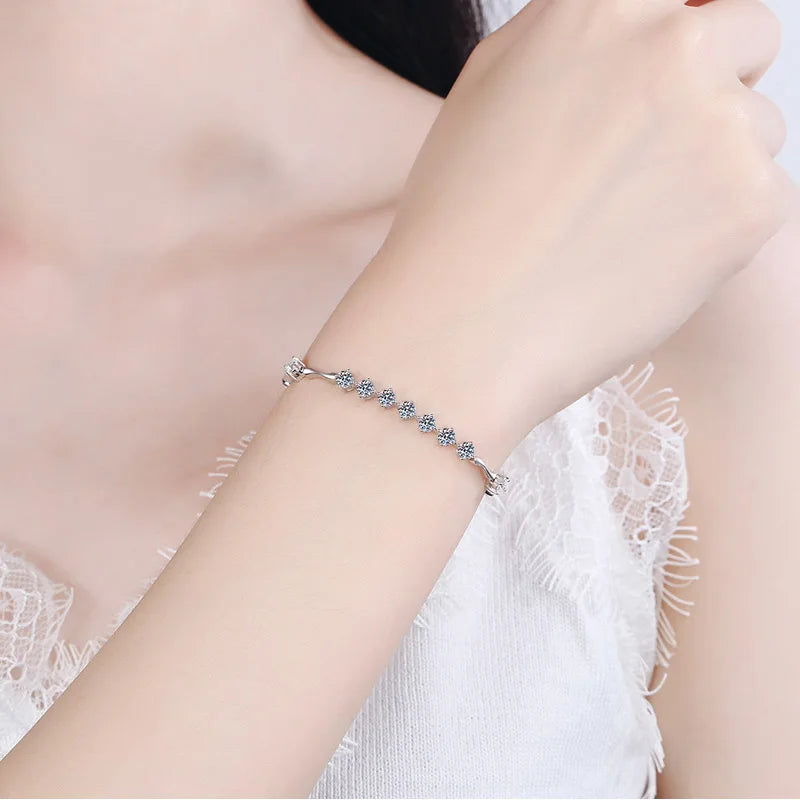 Luxuriöses LORIELE 1,35 Karat Moissanit-Armband | 925er Silber Halo-Schmuck