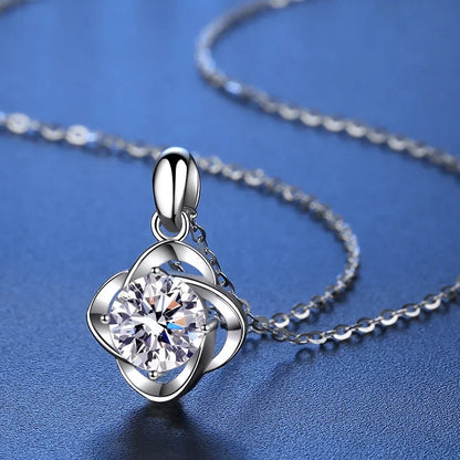 Loriele 925 Silver Four-Leaf Clover Pendant Necklace | 1CT D Color Moissanite