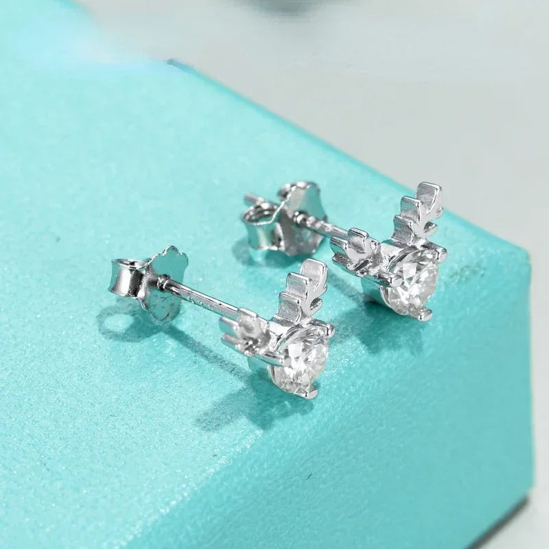 925 Sterling Silver Lovely Deer Moissanite Stud Earrings - 0.3CT D Color (Pair/0.3ct*2)